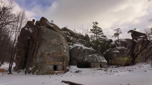Starověký Jeskynní Klášter Karpat Bubnyshche Ukrajina Který Stovky Let Starý — Stock video