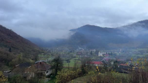 Ukraine Karpaten Nebel Den Bergen Bewegt Sich Schnell Mit Beschleunigten — Stockvideo