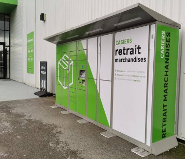 Valence, France - 14 January 2023 : Leroy Merlin merchandise withdrawal lockers. Locker Delivery Store boxes for self-service delivery