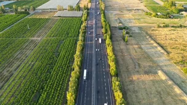 2022年9月26日フランス ロリオル シュル ドローム 日没時のフランスの 太陽高速道路 への交通 — ストック動画