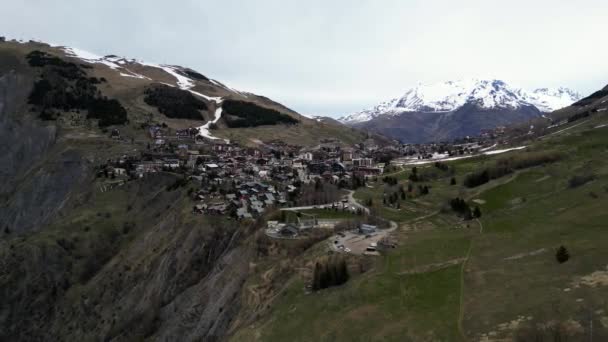 Panoramautsikt Över Skidorten Les Deux Alpes Franska Alperna — Stockvideo