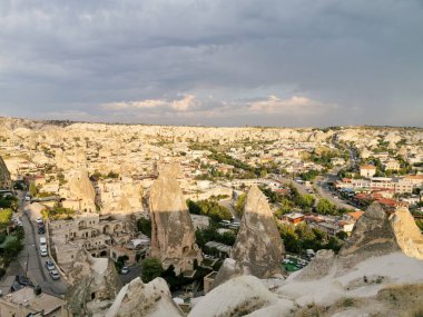 Gün doğumunda Kapadokya 'da Eşsiz Kaya oluşumları