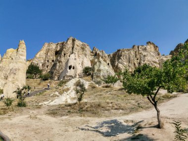 Kapadokya 'daki Rocky Peyzaj ve Mağara Evleri