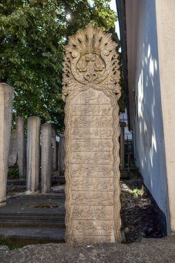 İstanbul Mezarlığı 'nda Osmanlı Tombstone' u süsleyin