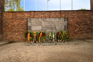 Polonya 'daki Auschwitz-Birkenau Nazi toplama kampı müzesi. Auschwitz Oswiecim II. Dünya Savaşı ve Yahudi Soykırımı sırasında işgal altındaki Polonya 'daki Yahudi hapishanesi