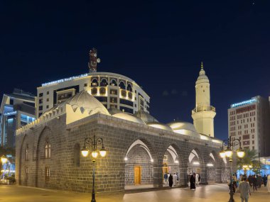 Al Ghamama Camii Medine 'nin Gece Tarihi Tarihi Tarihi Tarihi Tarihi