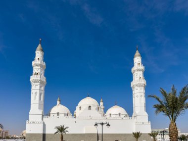 Quba Camii Medinas Tarihi Simgesi