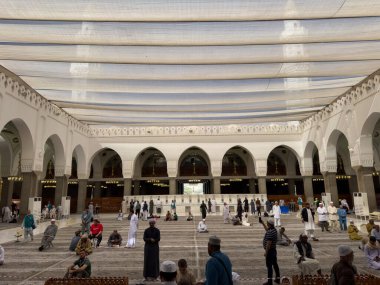 Medine 'deki Quba Camiinin İçi