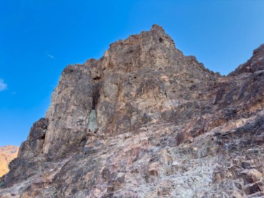 Uhud Mağarası Uhud Savaşı sırasında Kahinler Sığınağı