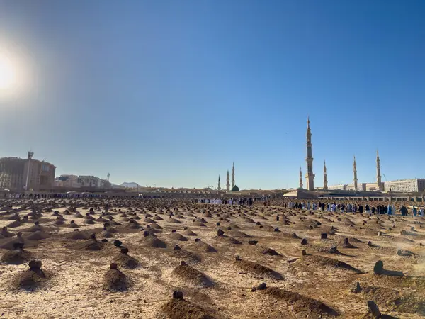 Medine 'deki Jannat el-Baqi Mezarlığı