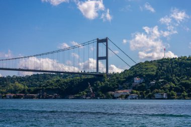 Yeşil Tepe Manzaralı İstanbul 'daki Boğaz