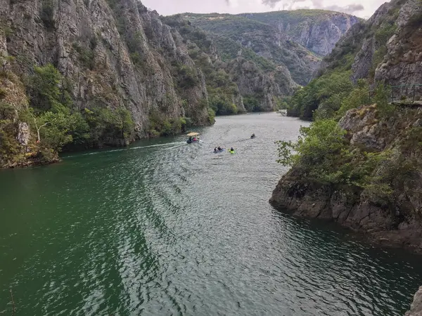 Manzaralı Vadi 'de Kano ve Tekne Gezisi