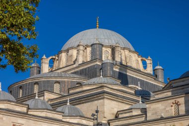 İstanbul 'daki Beyazit Cami Kubbesi ve Mimari Detaylar