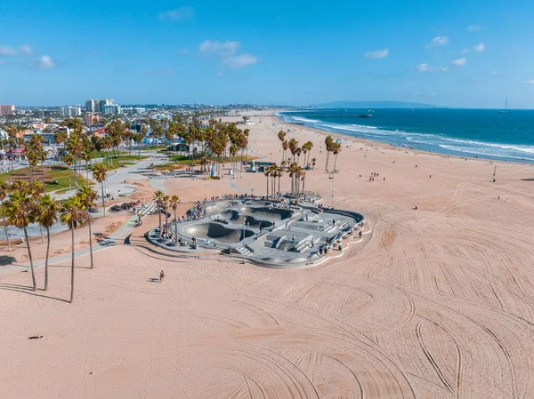 Letecký Pohled Skatepark Venice Beach Kalifornie Tento Skatepark Bazénem Rampy — Stock fotografie