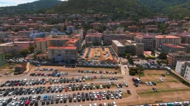 İtalya 'nın Palermo ilindeki Sicilya adasının ortaçağ köyü Cefalu' nun hava manzarası.