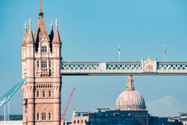 Londong Thames Nehri Ndeki Southwark Bağlayan Konik Kule Köprüsü Köprünün — Stok fotoğraf