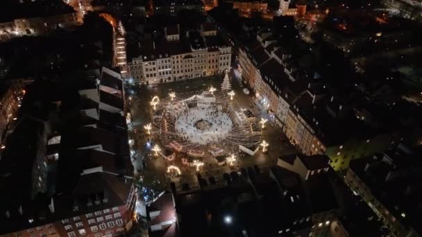 Aerial Christmas Night Warsaw Old Town Beautiful Illuminated Ice Skating — Stock Video