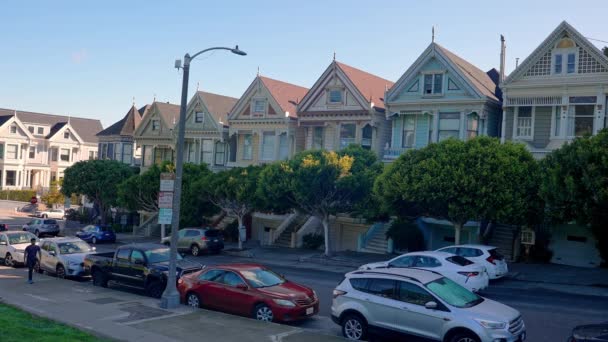 Painted Ladies Victorian Houses Historic Victorian Style Houses Trees Growing — Vídeo de stock