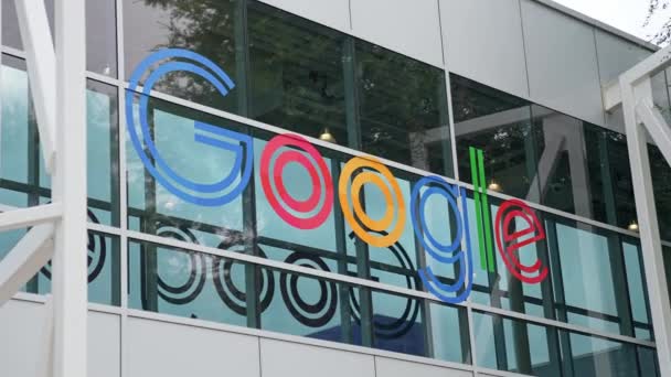 Detail Shot Global Internet Search Engine Company Google Office Multi — Stock videók