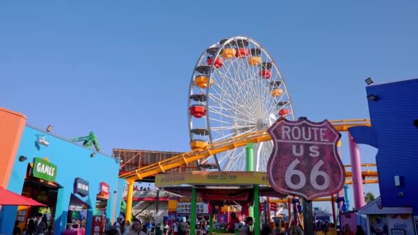 Sign End Route Pacific Amusement Park Santa Monica Pier End — Stockvideo