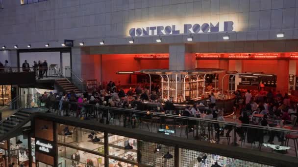 New Battersea Power Station Control Room Bar London England Operating — Stockvideo