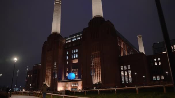 New Battersea Power Station London England Operating New Shopping Mall — Stockvideo