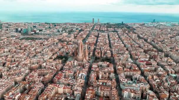 Αεροφωτογραφία Της Πόλης Της Βαρκελώνης Από Ψηλά Στο Ηλιοβασίλεμα Timelapse — Αρχείο Βίντεο