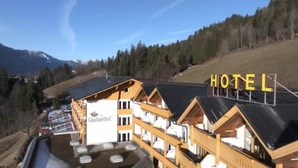 Beautiful Luxury Alpine Hotel Top Mountain Spring Time Holiday Concept — Stock video