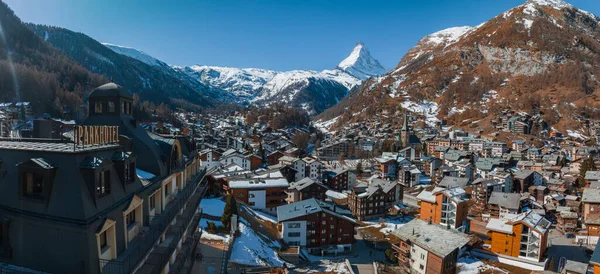 Αεροφωτογραφία Της Πόλης Zermatt Valley Και Matterhorn Peak Στο Παρασκήνιο — Φωτογραφία Αρχείου