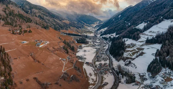 Valle Nuvolosa Villaggio Alpino Stazione Sciistica Tirolo Italia Concetto Stazione — Foto Stock
