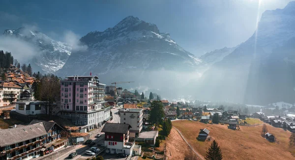 Воздушная Панорама Гриндельвальда Швейцария Вид Деревню Вблизи Швейцарских Альп Панорамный — стоковое фото