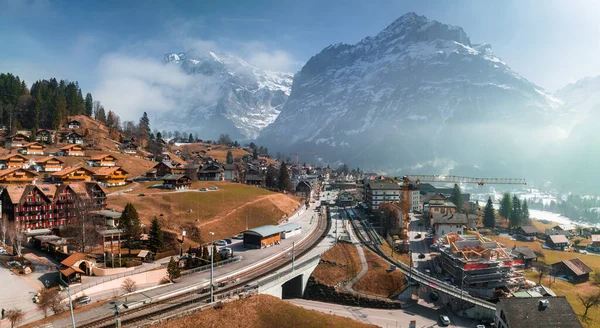 Panorama Aéreo Grindelwald Suiza Vista Del Pueblo Cerca Los Alpes —  Fotos de Stock
