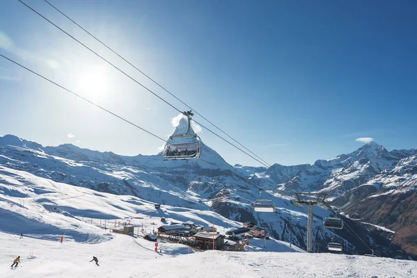 Hermosa Vista Gornergrat Zermatt Estación Esquí Matterhorn Suiza Con Transporte — Foto de Stock