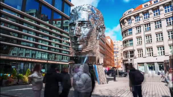 Beautiful Timelapse David Cerny Head Sculpture Franz Kafka Head Prague — Stock Video