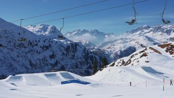 Parque Neve Estância Esqui Anton Arlberg Pessoas Esquiando Parque Neve — Vídeo de Stock