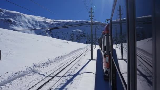 Fahrt Mit Der Kult Zahnradbahn Gornergrat Skigebiet Zermatt Den Schweizer — Stockvideo