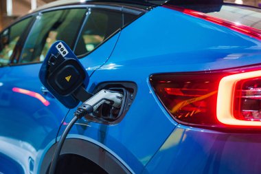 Volvo C40 2022 Test Sürüşü Gününü şarj et. Yepyeni elektrikli araba. ECO geleceği.