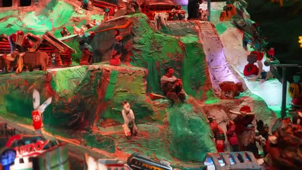 准夫鲁乔克站冰宫隧道的美丽艺术 欧洲一流的艺术 瑞士阿尔卑斯山村模型 — 图库视频影像