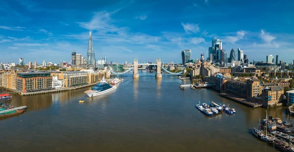 Londra Daki Tower Bridge Havadan Görüntüsü Londra Nın Ünlü Köprülerinden — Stok fotoğraf