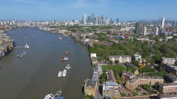 Hermosa Vista Panorámica Del Río Támesis Londres Con Horizonte Canary — Vídeos de Stock