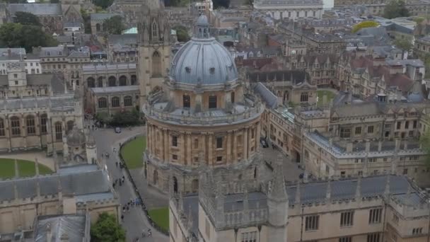Вид Воздуха Город Оксфорд Оксфордского Университета Radcliffe Camera All Souls — стоковое видео