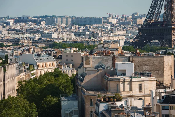 Oblique Uitzicht Eiffeltoren Parijs Frankrijk Een Zonnige Zomerdag Met Stadsgezicht — Stockfoto