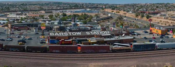 Aerial View Barstow California Showcasing Barstow Station Businesses Vehicles Amidst — Stock Photo, Image
