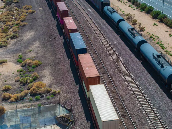 Aerial View Colorful Freight Trains Tracks Barstow Usa Amidst Arid — Stock Photo, Image