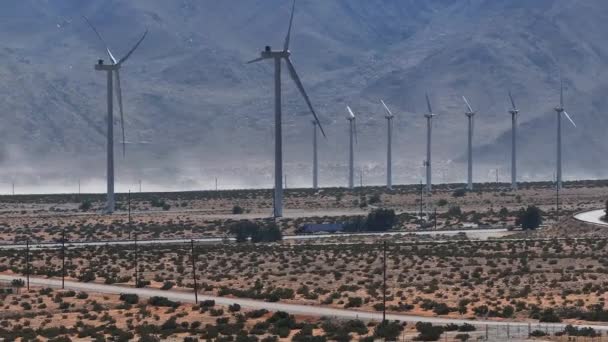 Abd Nin Palm Springs Kentindeki Geniş Ölçekli Bir Rüzgar Türbini — Stok video