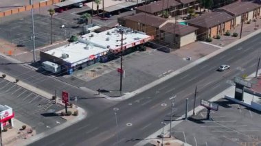 Arizona 'nın şehir merkezindeki Phoenix şehri. Phoenix Arizona şehir merkezinin en iyi manzarası ABD 'de bir yaz günü.