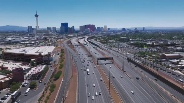 Vedere Aeriană Asupra Orașului Las Vegas Din Nevada Sua Autostrăzi — Videoclip de stoc