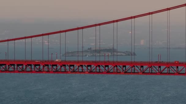 Vista Vicino Del Golden Gate Con Città San Francisco Sullo — Video Stock