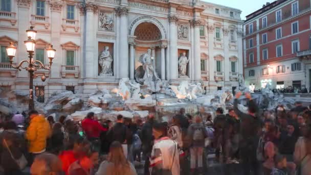 Roma Italia Splendida Fontana Trevi Costruita Notte Illuminata Nel Cuore — Video Stock