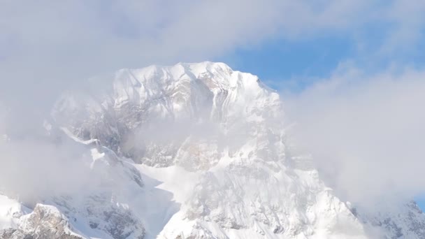 Schneebedeckte Berggipfel Den Schweizer Alpen Schöner Alpenpanorama — Stockvideo